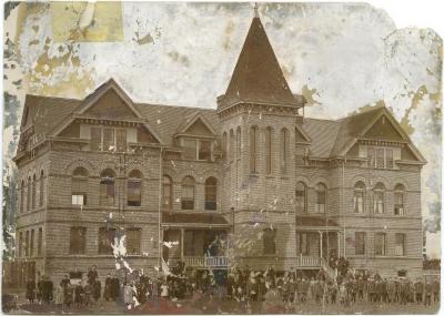 [Staff and students in front of the Coqualeetza Industrial Institute]