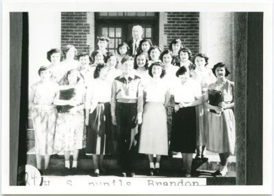 [Rev. Oliver B. Strapp with H.S. pupils, Brandon]