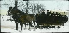 A jolly sleigh load, Mount Elgin