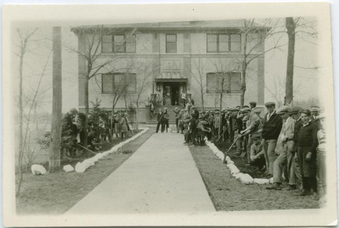 High school arbour day, Teulon