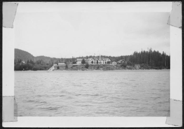 Photograph, 5 August 1938