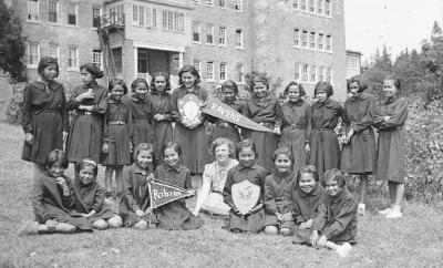 St. Michael's School, upper and lower girls' school teams
