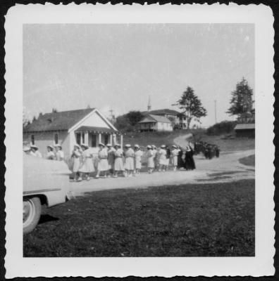 Photograph, May 1952