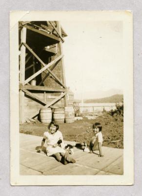 [Girls Playing with Puppy]