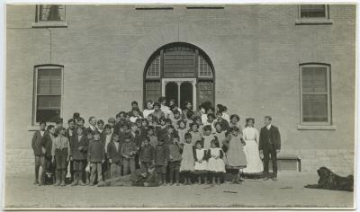 [Rev. S.D. Chown, Rev. J. Maclean, Rev. T. Ferrier, Rev. S.D. Gaudin, and members of the Indian congregation, Norway House]