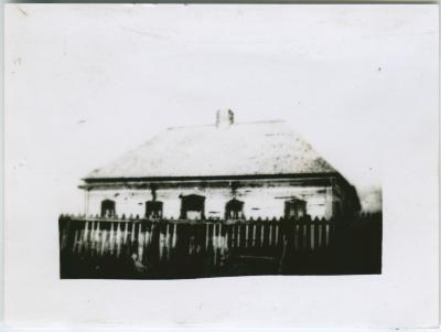 [House in which Evans developed Cree syllabic, Norway House, Man.]